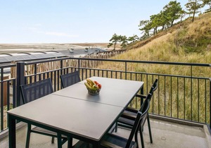 Luxury 4-person apartment in the holiday park Landal Kaap West