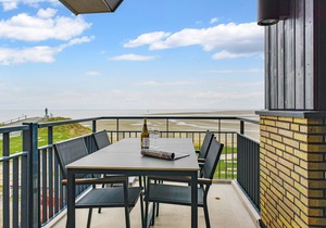 Luxury 4-person apartment in the holiday park Landal Kaap West