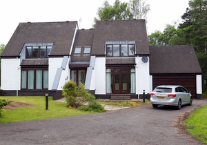 Luxury 5 Star Country Home beside Gleneagles