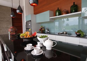 Luxury 5BR Villa Ocean & Rice Field View!