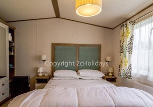 Luxury 6 berth caravan for hire at Broadlands Sands Holiday Park ref 20340BS