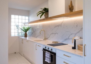 Luxury Apart, Balcony & Seaviews, Full Laundry