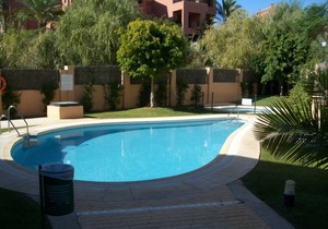 LUXURY APARTMENT IN PLAYA ALICATE.