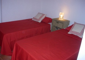 Luxury apartment, sleeps 4 - 2 bed/2 bath