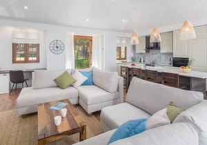 Luxury Beachside Villa Porto Bus by Interhome
