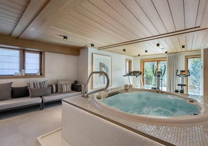 Luxury Chalet with Spa, 6 Bedrooms, Half-Board, Nearby Ski Lifts, Shuttle Service
