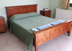 Luxury detached Villa with Private swimming Pool / Free WiFi / Welcome Hamper