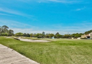 LUXURY HOME! 6 PASSENGER GOLF CART! Upgrades and increased sanitation.