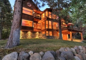*Luxury Home in Prestigious Dollar Point!!