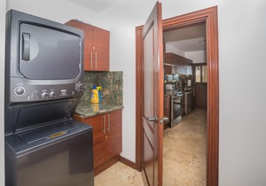 Luxury living, pool and Golf- Villa 1108 4 bedroom