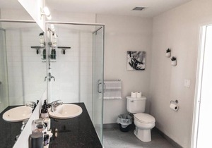 Luxury Loft in Uptown Waterloo