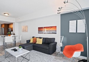 Luxury Near the Beach! BEACH PASS INCLUDED!