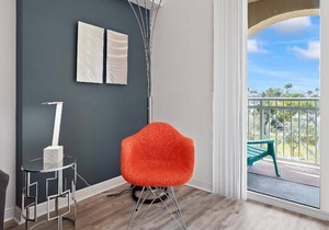 Luxury Near the Beach! BEACH PASS INCLUDED!