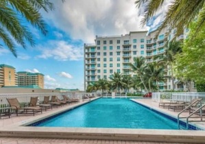 Luxury Near the Beach! BEACH PASS INCLUDED!