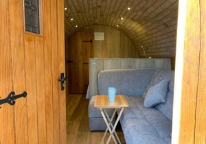 Luxury Pod-Sleeps 2-Hot Tub-Pets-Garden