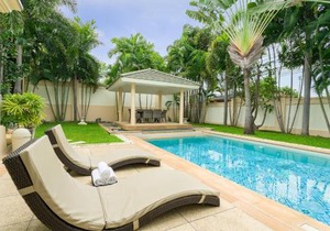 Luxury Pool Villa 3BR 6-8 persons