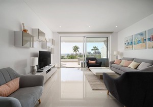 Luxury & Spacious Lagos Apartment by Ideal Homes