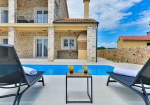 Luxury Stone Villa BANOVI