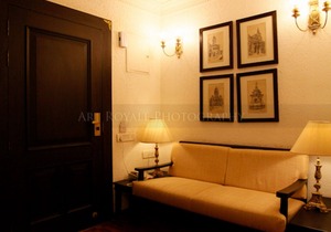 Luxury Studio Apartment in Koregaon Park