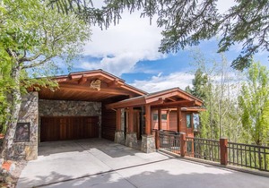LUXURY Tahoe modern home! Tahoe City Close