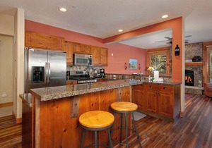 Luxury Townhome Just Steps to the Pool, The Exclusive Settlers Creek