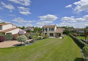 Luxury Villa in France with Pool