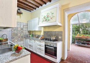 Luxury Villa in Tuscany with Pool near Pisa and Florence - Eight Bedrooms 14 pl
