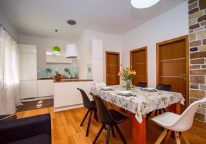 Luxury Villa Jasmina with heated pool by the sea!