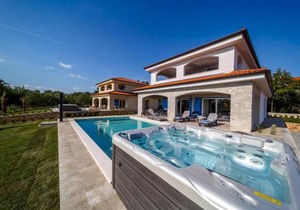 Luxury Villa Loma 2