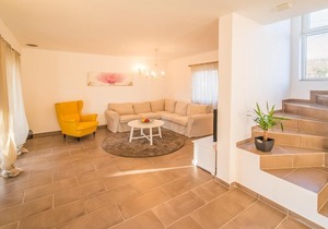 Luxury villa with a swimming pool Garica, Krk (K-17893)
