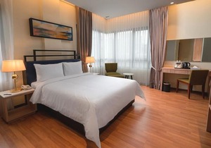 M Palace Hotel