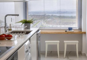 Mackenzie Leo Seafront Suite