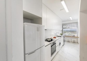 Mackenzie Leo Seafront Suite