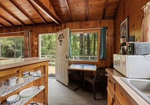 Madlin - Cabin Masoods Lodge