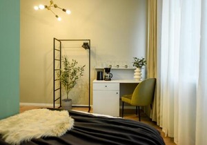 Magheru Boulevard Cozy Studios - Where Less is More