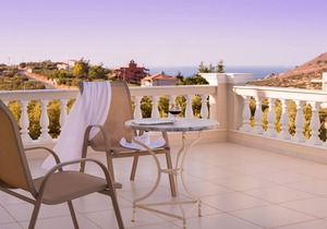 Magical Cretan Diamond nin swimming pool near spectacular waterparks golf tennis