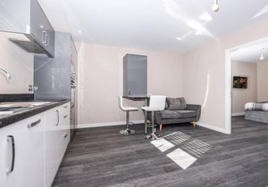 MAGNA HOUSE #FLAT10