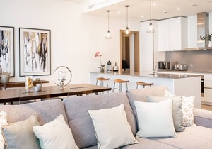 Magnificent Apt with Panoramic Views All Around