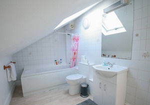 Magnificent Maida Vale 1bd apt for 3