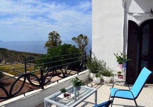 Magnificent sea view,clean and bright apartments