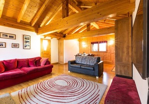 Magnifique 4 pieces situé aux Gaillands pour un sejour confortable et au calme.