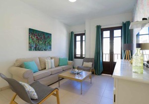 Mahostly Apartamento Comillas SC