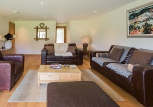 Mains of Taymouth, Kenmore ~ 5* 3 The Gallops - Downstairs property - sleeps 4 guests in 2 bedrooms