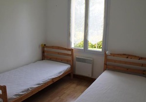 Maison avec Jardin proche Thermes comprenant Lave-linge et Lave-vaisselle - FR-1-541-47