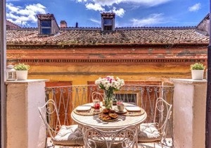 Maison Babuino