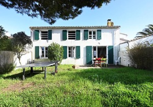 Maison calme à Ars-en-Ré, 4 chambres, jardin privé - FR-1-434-89