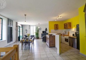 Maison de campagne avec Jacuzzi, Sauna, Wi-Fi et Jardin privatif - FR-1-496-52