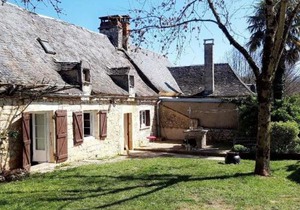 Maison de campagne avec piscine partagée, à proximité de Sarlat, sentiers pédestres et sites touristiques. - FR-1-616-79