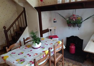 Maison de campagne avec piscine partagée, à proximité de Sarlat, sentiers pédestres et sites touristiques. - FR-1-616-79