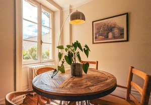Maison de maître avec jardin, spa et parking au cœur de Châteauroux - FR-1-591-322